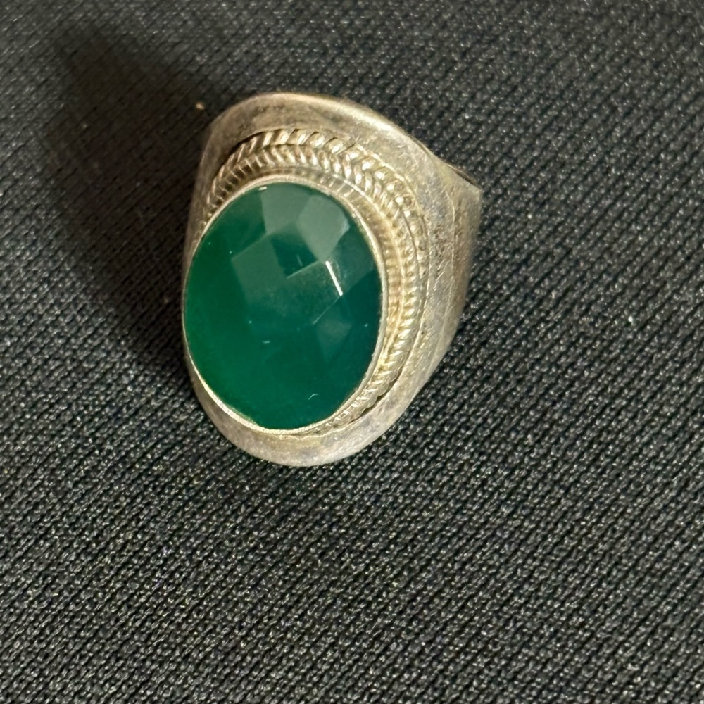 Silver Ring with beautiful green gem stone.